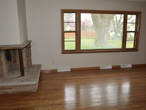5th image of 3635 Huffman Blvd