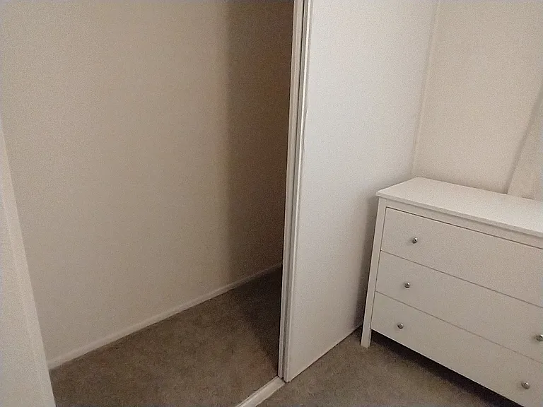 49 Old Wood Rd #1 — Photo 2