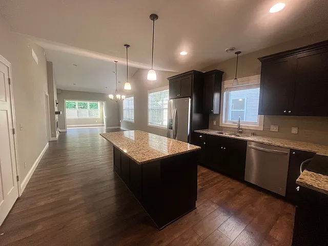631 Liberty Way — Photo 1