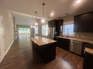 631 Liberty Way, Saint Paul, MN 55127