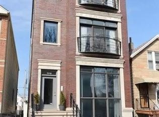 1518 W Ohio St #2, Chicago, IL 60642