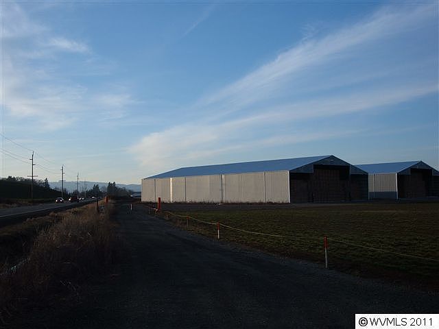 2nd image of 11475 Clow Corner Rd
