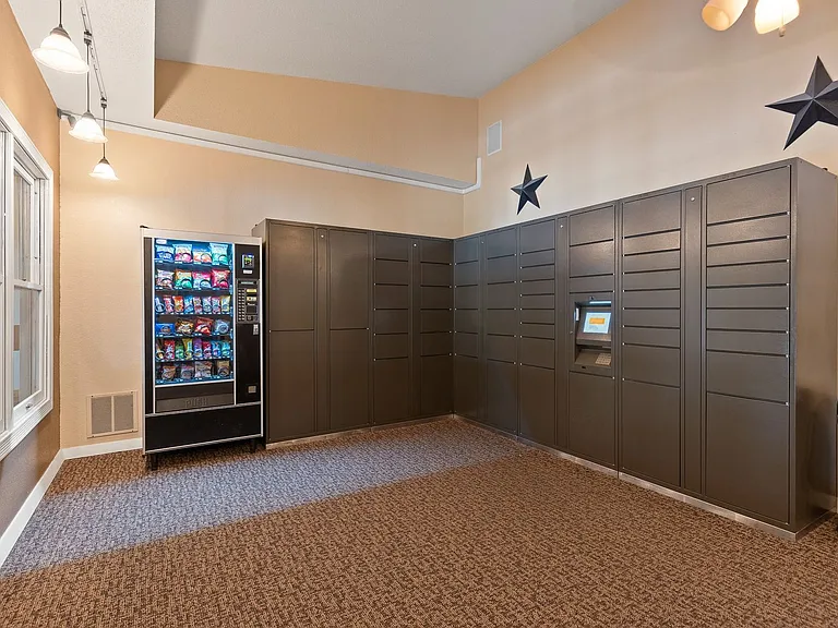 LaCrosse Apartments — Photo 18