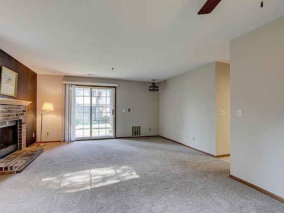 5th image of 2051 S 102nd St