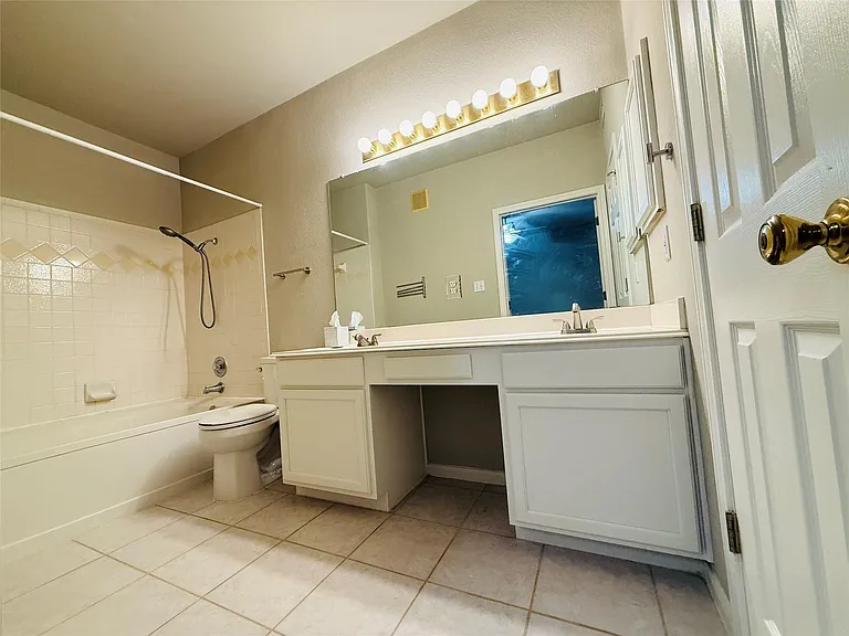 2100 Pipers Field Dr #55 — Photo 22