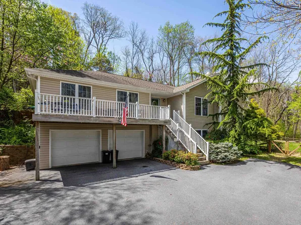 309 Magnolia Ct, McGaheysville, VA 22840