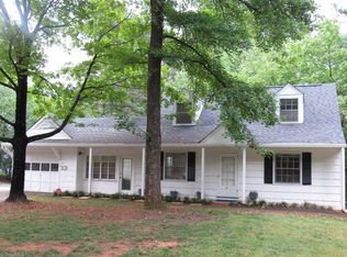 417 S Westview Dr, Winston Salem, NC 27104
