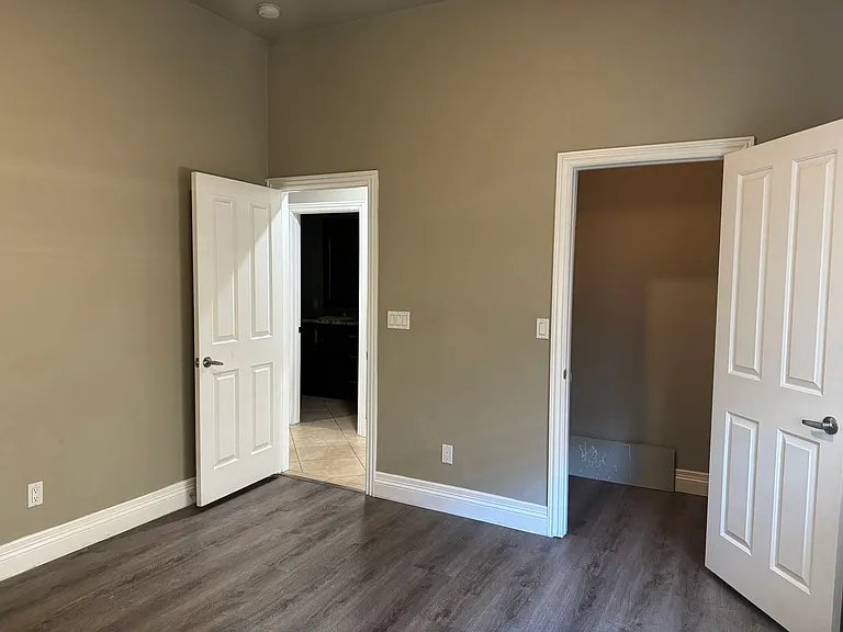 1625 Hidden Spring Dr — Photo 16
