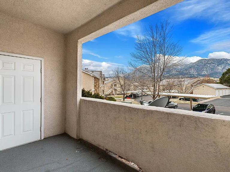 3625 Strawberry Field Grv #D — Photo 24