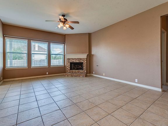 2nd image of 20808 Silverbell Ln