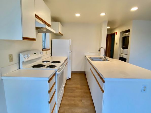 2501 E Madison St #209