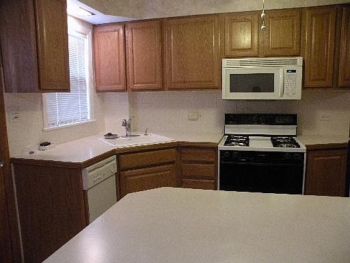 5th image of 7755 North Ave #7755