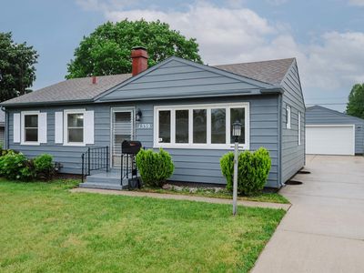 1339 Canterbury Dr, South Bend, IN, 46628