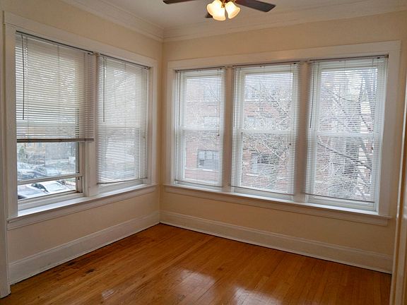 2nd image of 1525 W Ardmore Ave APT 1