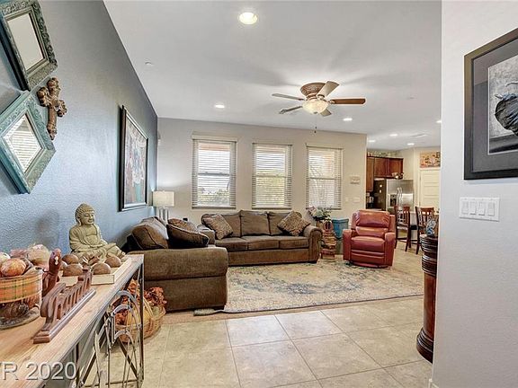 5th image of 7566 Whitman Colonial St