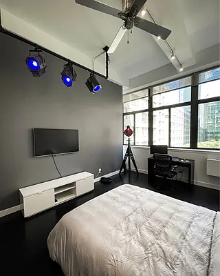 Rented by CRUM | media 39