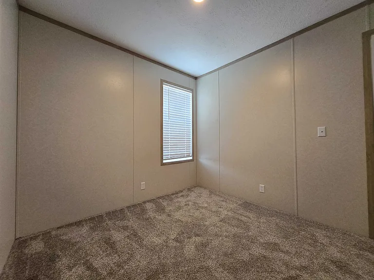 29800 Guilford Cir #151 — Photo 29