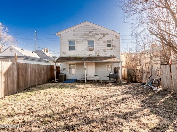 louisville-kentucky-2082374346 picture