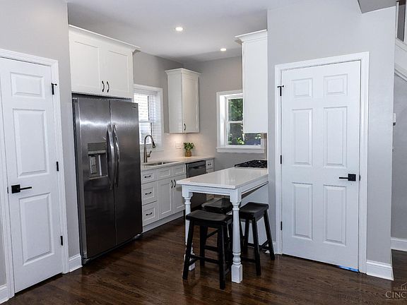5th image of 2316 Quatman Ave