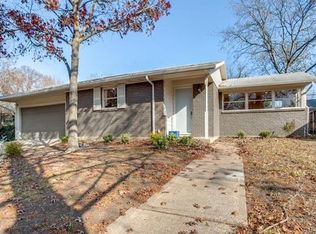 10120 Rockmoor Dr, Dallas, TX 75229