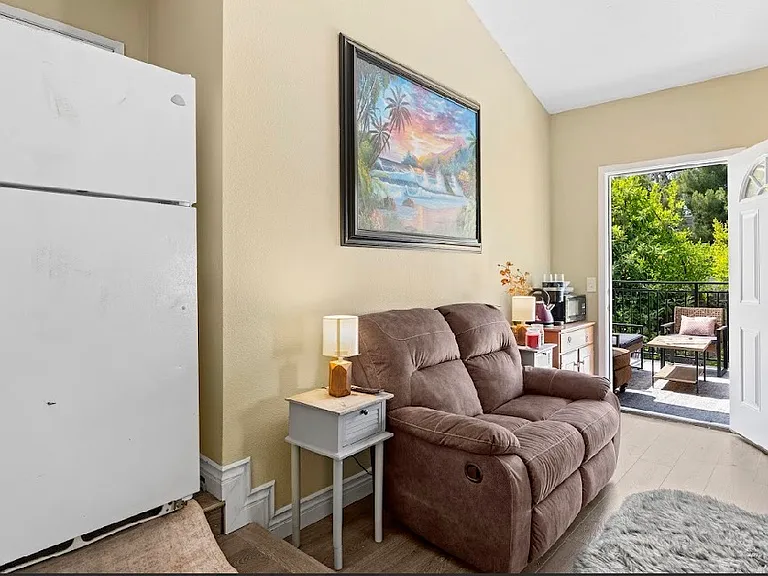 8101 E Woodsboro Ave — Photo 20