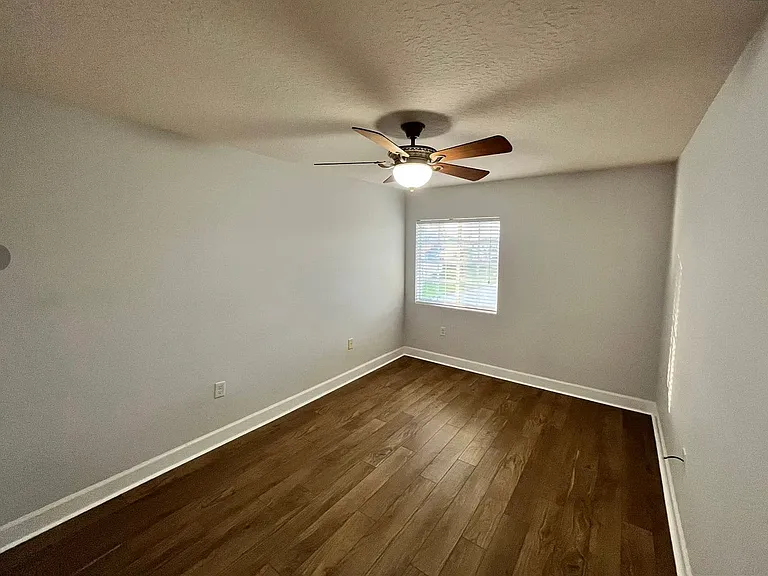 3641 Titanic Cir — Photo 29