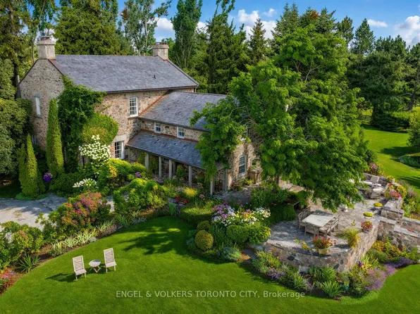 2353 County Road 124, Clearview, ON L0M 1H0