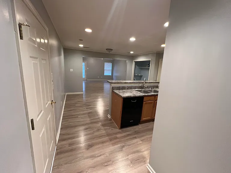 7018 La Christa Way — Photo 4