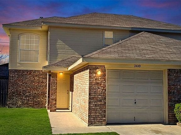 2nd image of 2410 Skylark Cir
