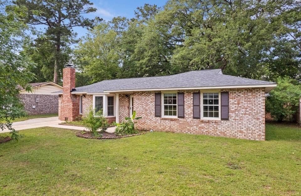 1st image of 7708 Jadewood Dr
