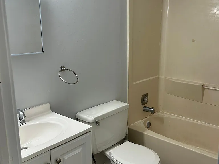188 Palisade Ave #2D — Photo 7