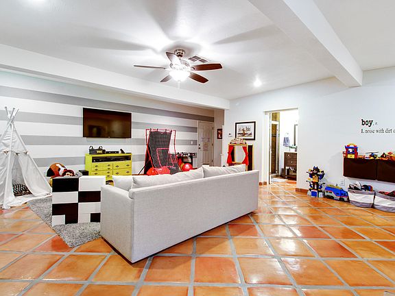 4th image of 5171 N Stonehouse Pl