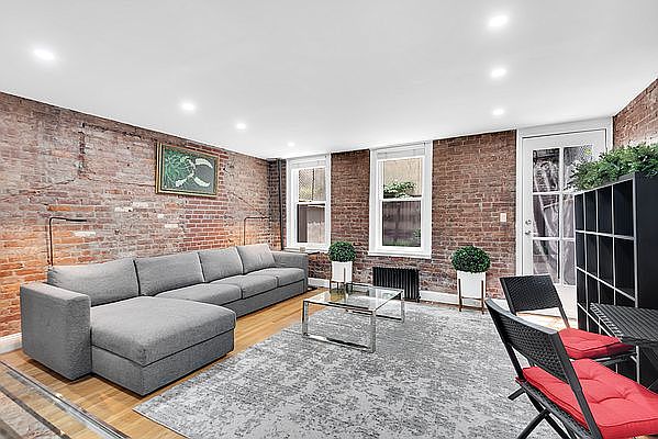 1st image of 198 W 10th St APT 2