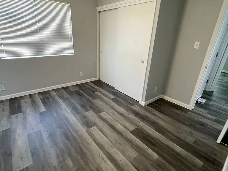 1311 Lemon St — Photo 8