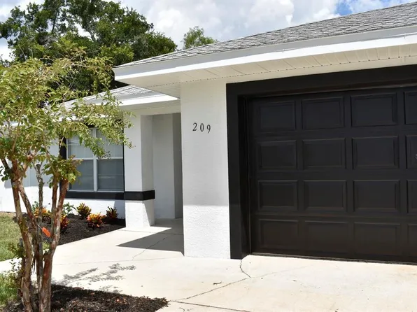 209 Polk Ave W, Dundee, FL 33838