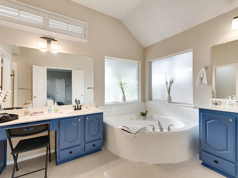 1300 Winnipeg Dr — Photo 22