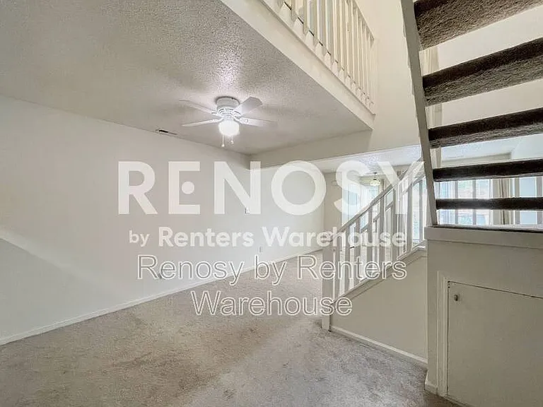 5310 Lake Victoria Arch — Photo 7