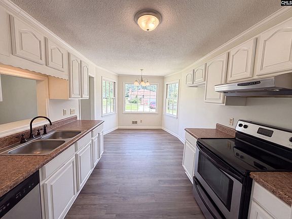 2nd image of 600 Antioch Pl