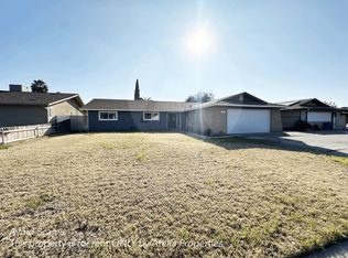 333 E Hazelwood Dr, Lemoore, CA 93245