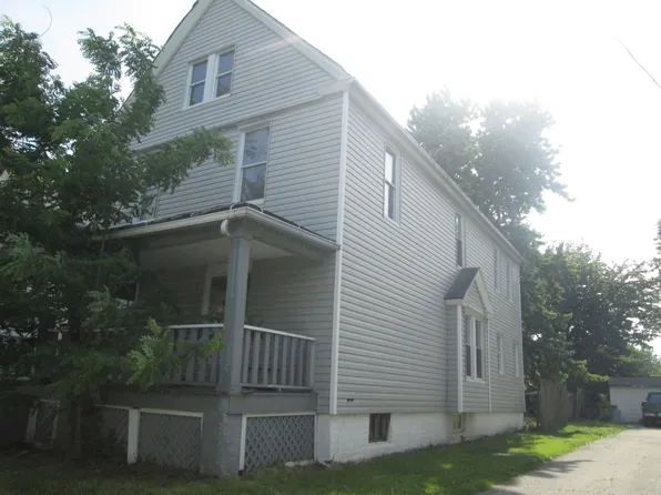 722 E 160th St, Cleveland, OH 44110