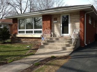 1354 Willow Rd, Homewood, IL 60430