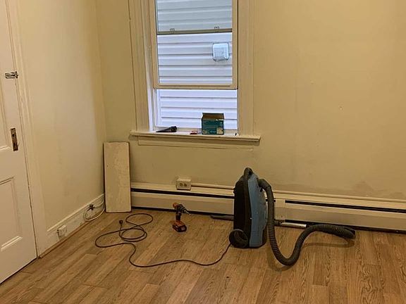 5th image of 75 Johnston Ave Floor 2