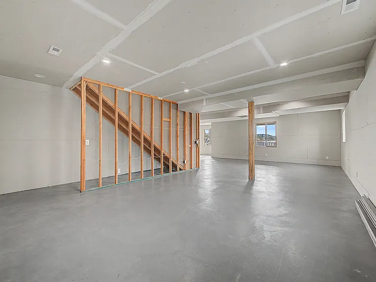 60829 Westview Dr — Photo 21