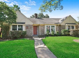 10339 Summerhill Dr, Houston, TX 77070
