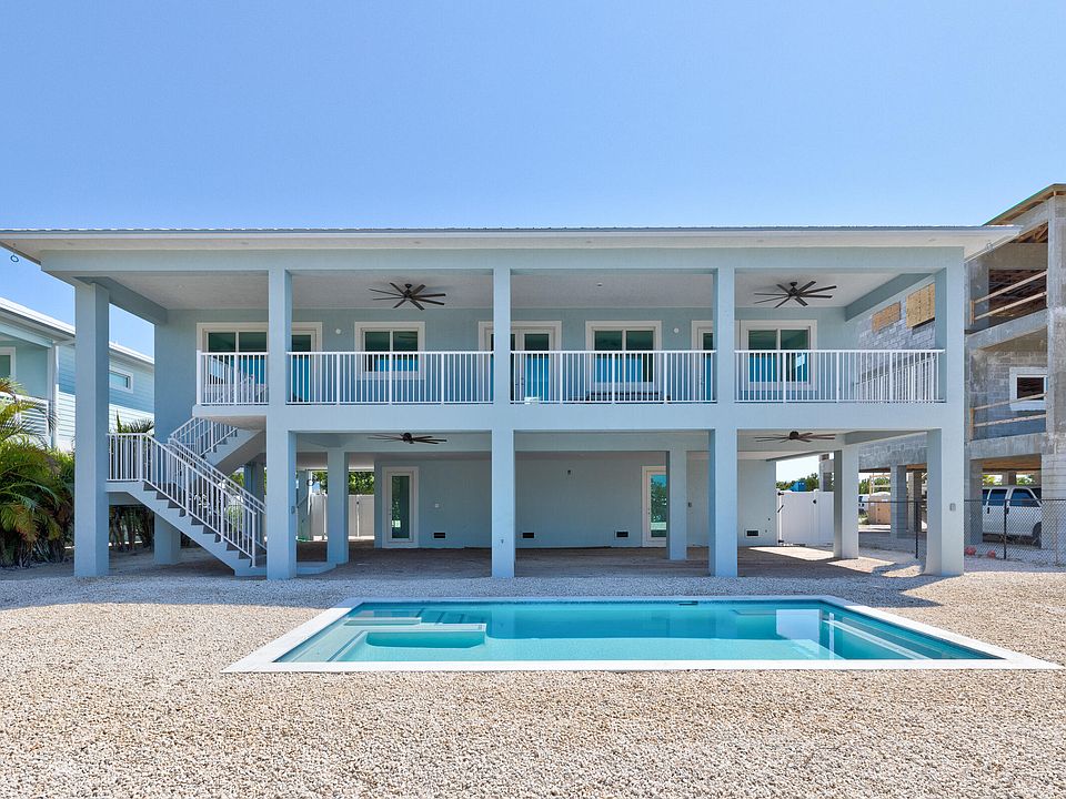 1st image of 247 Pescayo Ave