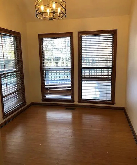 2911 Regenwood Dr — Photo 12