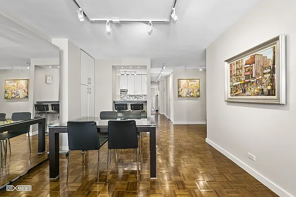 Sold by Citi Habitats | media 2