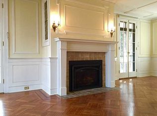 34 Kay St, Newport, RI 02840