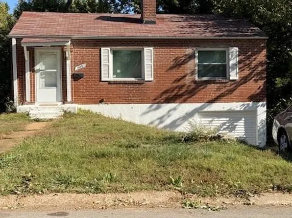 1965 Park Ln, Saint Louis, MO 63136