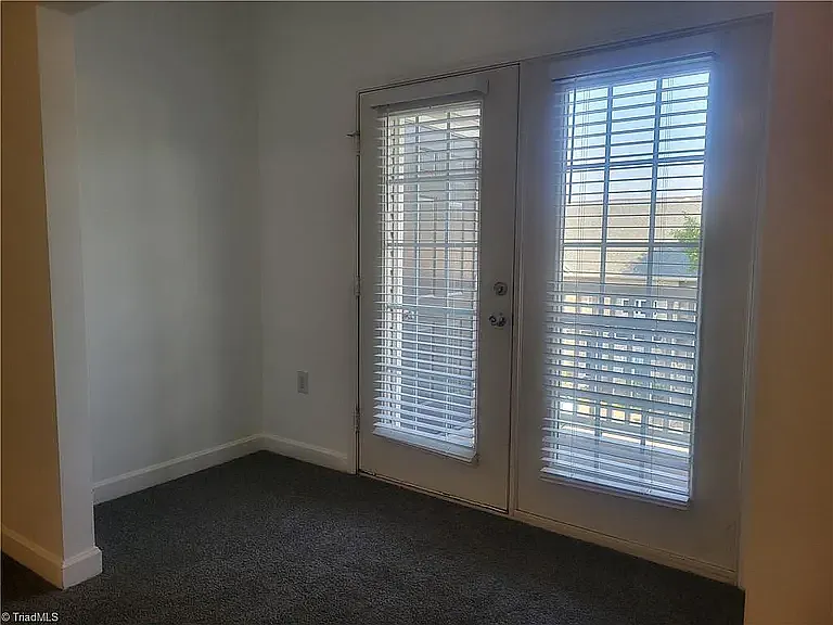 923 Windcastle Ln #301 — Photo 5